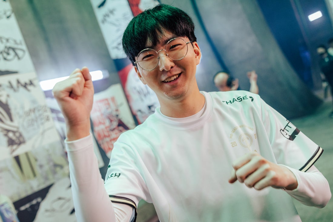 焕发出超乎 焕发出超乎