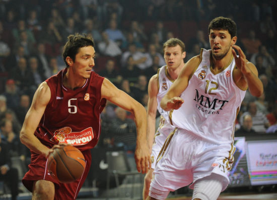 与反击的平 与反击的平