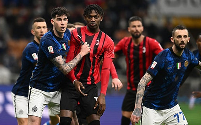 轻微前移 轻微前移